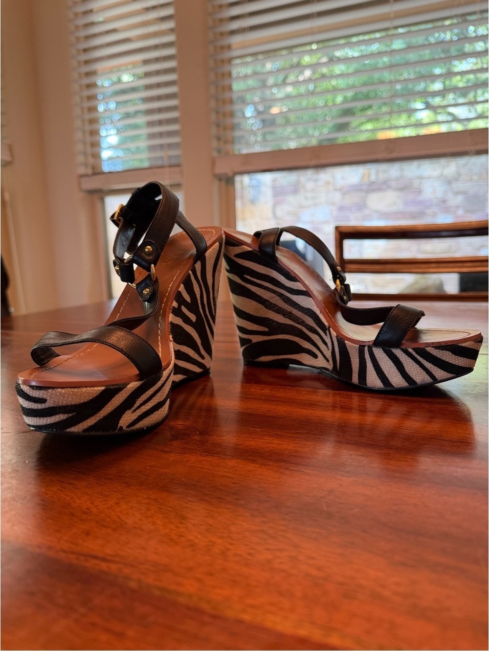 Ralph Lauren Black Leather Zebra Print Platform Wedge Sandals SIZE 8.5